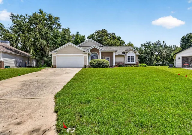 Photo 1 of Single family home for sale at 3318 Silverpond Dr, Plant City, FL 33566 | MLS# TB8545809 | Listing updated on 2026-09-05