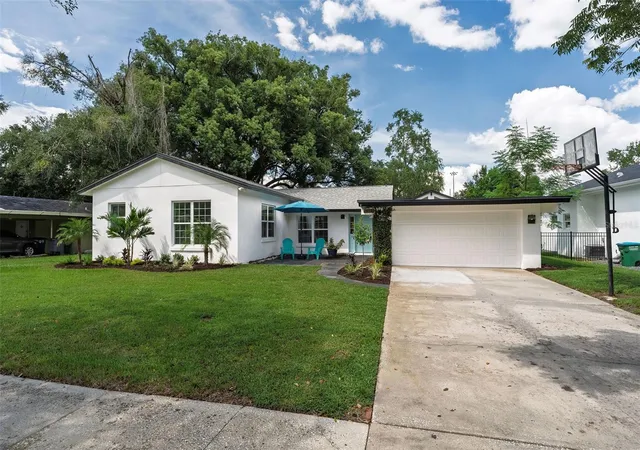 Single family home for sale at 2345 Brookshire Ave, WINTER PARK, FL 32792 | MLS# O6439369