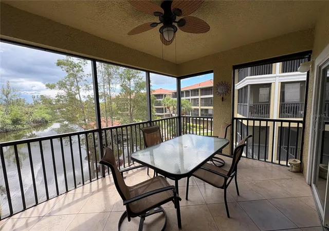Listing Photo 5 - Condo for sale in building located at 10031 Lake Cvs Dr, Fort Myers, FL 33908 - Unit #201