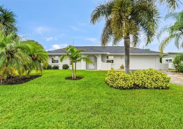 Photo 2 of Sale Pending at 2325 Talbrook Ter, Punta Gorda, FL 33983 | MLS# C7530400 | Listing updated on 2026-10-06