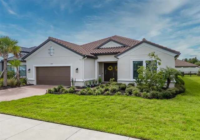 Photo 1 of Single family home for sale at 4727 Freccia Loop, Wesley Chapel, FL 33543 | MLS# TB8545830 | Listing updated on 2026-10-05