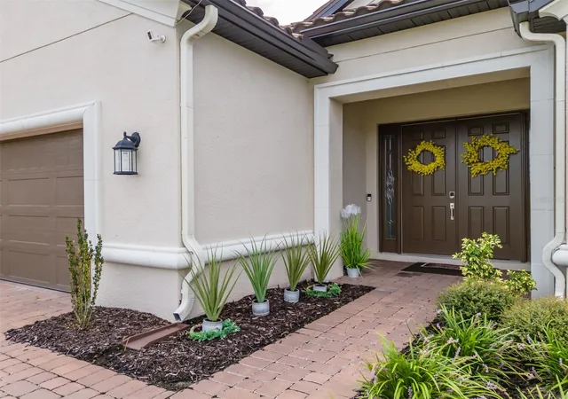 Photo 3 of Single family home for sale at 4727 Freccia Loop, Wesley Chapel, FL 33543 | MLS# TB8545830 | Listing updated on 2026-10-05