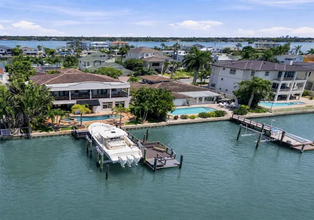 Photo 3 of Single family home for sale at 11220 8th Street E, Treasure Island, FL 33706 | MLS# TB8545832 | Listing updated on 2026-10-07