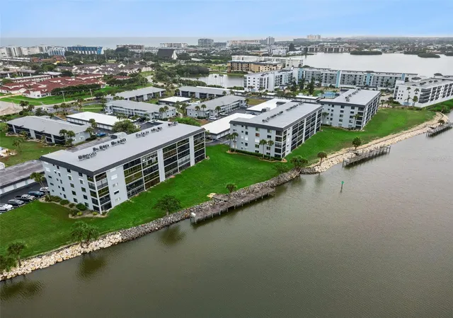 Listing Photo 2 - Condo for sale in building located at 3799 S Banana River Blvd, Cocoa Beach, FL 32931 - Unit #511