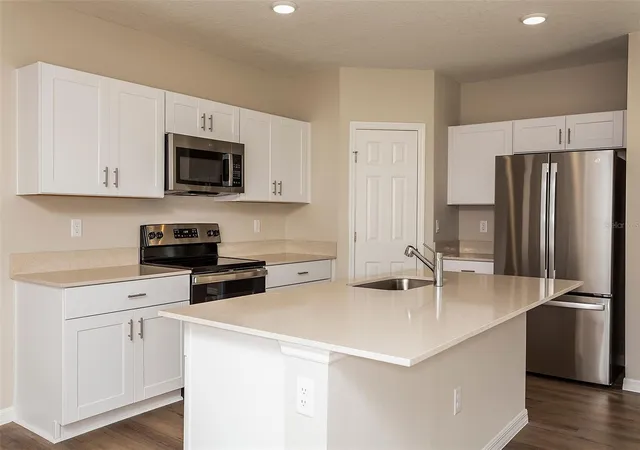 Photo 2 of Single family home for sale at 34594 Scenic Meadow Dr, Dade City, FL 33525 | MLS# TB8545860 | Listing updated on 2026-09-05