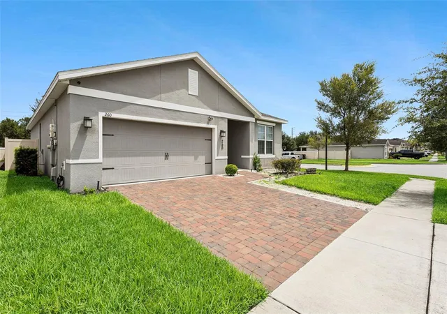Photo 1 of Single family home for sale at 260 Whirlaway Dr, Davenport, FL 33837 | MLS# O6439402 | Listing updated on 2026-10-05