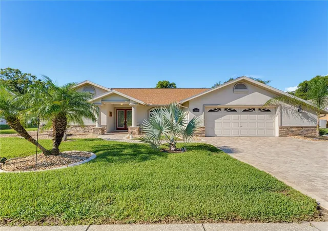 Photo 2 of Single family home for sale at 13446 Newcastle Ave, Spring Hill, FL 34609 | MLS# W7889241 | Listing updated on 2026-09-06
