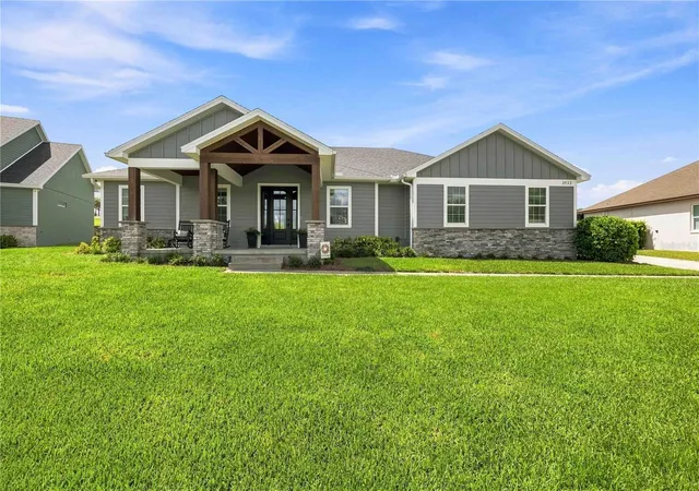 Single family home for sale at 3532 Ridge View Ln, Lake Wales, FL 33898 | MLS# S5156992 | Listing updated on 2026-09-21