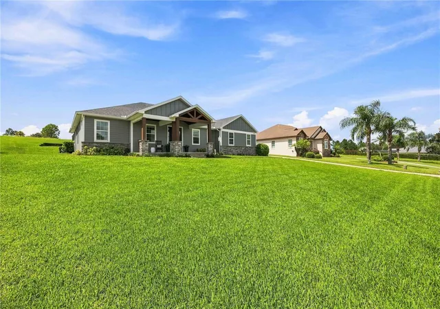 Photo 1 of Single family home for sale at 3532 Ridge View Ln, Lake Wales, FL 33898 | MLS# S5156992 | Listing updated on 2026-09-21