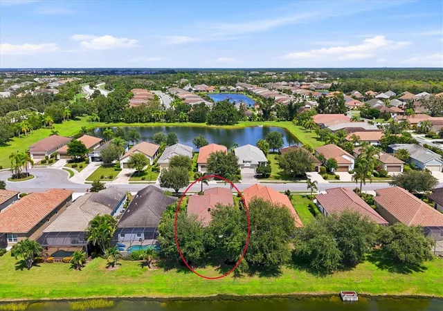 Photo 2 of Single family home for sale at 12624 Crystal Clear Pl, Bradenton, FL 34211 | MLS# A4705180 | Listing updated on 2026-09-28
