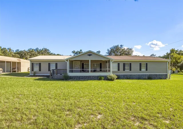 Manufactured home for sale at 17700 SW 31st Street, DUNNELLON, FL 34432 | MLS# OM731764