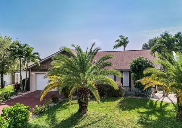 Photo 3 of Single family home for sale at 519 SE 20th Court, Cape Coral, FL 33990 | MLS# A4705183 | Listing updated on 2026-09-08