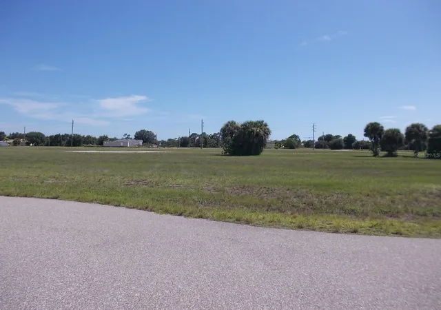 Photo 4 of Land for sale at 6 Bunk Ct, Placida, FL 33946 | MLS# C7530416 | Listing updated on 2026-09-15