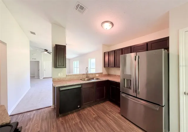 Photo 3 of Single family home for sale at 705 5th Street, Wildwood, FL 34785 | MLS# O6439448 | Listing updated on 2026-09-20