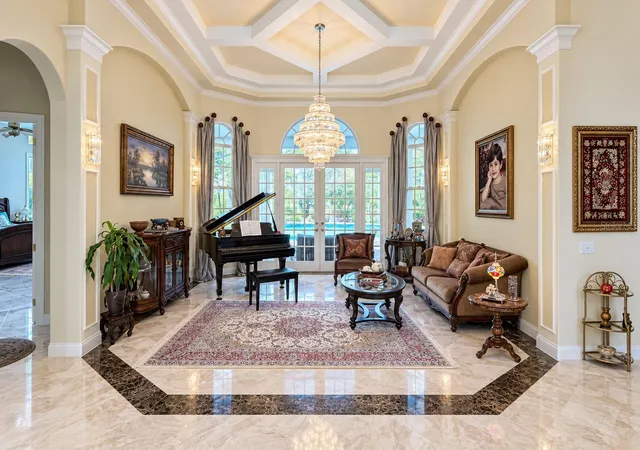 Photo 4 of Single family home for sale at 18112 Longwater Run Dr, Tampa, FL 33647 | MLS# TB8545932 | Listing updated on 2026-09-24