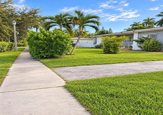 Photo 3 of Single family home for sale at 8230 N Bayshore Dr, Miami, FL 33138 | MLS# C7530420 | Listing updated on 2026-10-08