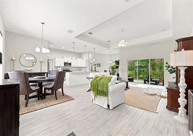 Photo 4 of Sale Pending at 15450 Cliff Swallow Rd, Brooksville, FL 34614 | MLS# W7889246 | Listing updated on 2026-10-07