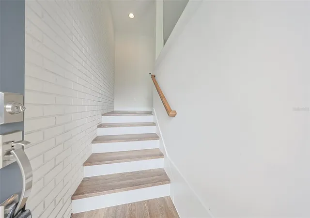 Photo 3 of Townhouse for sale at 203 Danube Ave #1, Tampa, FL 33606 | MLS# TB8545936 | Listing updated on 2026-10-03