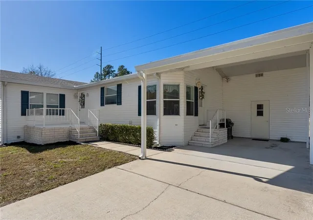Photo 2 of Sale Pending at 2540 E Loma Ct, Hernando, FL 34442 | MLS# CC850749 | Listing updated on 2026-10-08
