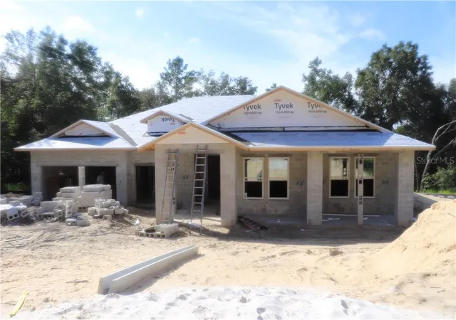 Single family home for sale at 2324 W Aleuts Dr, Beverly Hills, FL 34465 | MLS# CC854519 | Listing updated on 2026-10-09