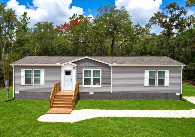 Photo 1 of Sale Pending at 96 S Thayer Ave, Lecanto, FL 34461 | MLS# CC855022 | Listing updated on 2026-10-08