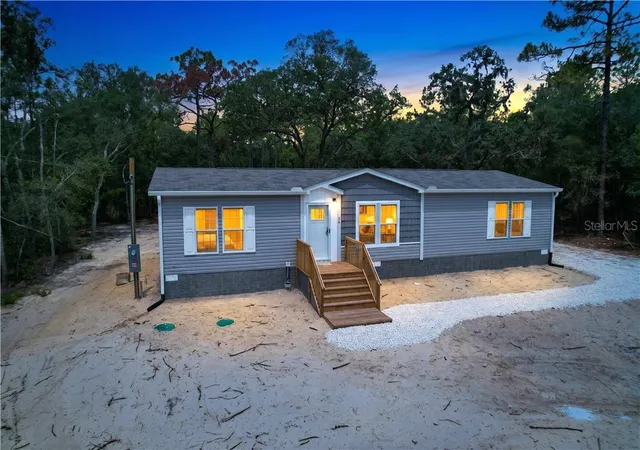 Photo 3 of Sale Pending at 96 S Thayer Ave, Lecanto, FL 34461 | MLS# CC855022 | Listing updated on 2026-10-08