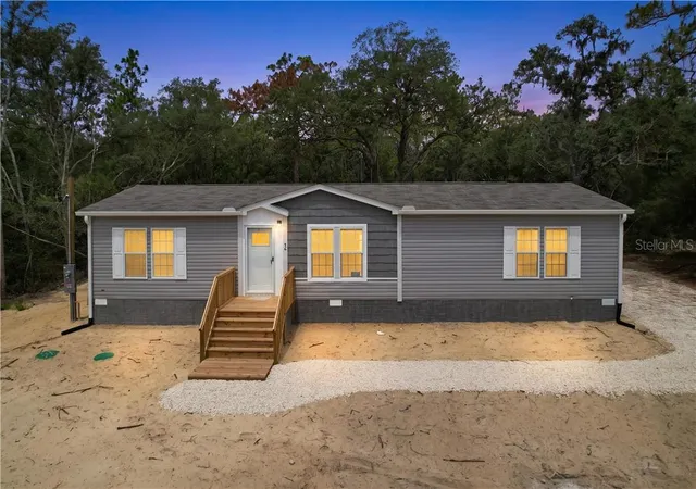 Photo 4 of Sale Pending at 96 S Thayer Ave, Lecanto, FL 34461 | MLS# CC855022 | Listing updated on 2026-10-08