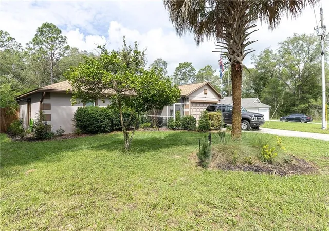 Photo 3 of Sale Pending at 11058 N Morrell Dr, Citrus Springs, FL 34434 | MLS# CC855256 | Listing updated on 2026-10-08