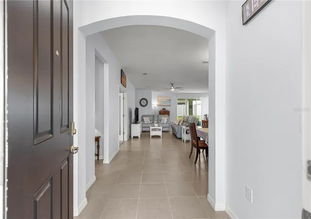 Photo 4 of Single family home for sale at 6138 SW 89th Lane Rd, Ocala, FL 34476 | MLS# OM731779 | Listing updated on 2026-09-05