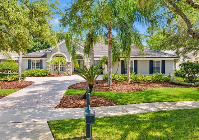 Photo 2 of Single family home for sale at 3387 Regal Crst Dr, Longwood, FL 32779 | MLS# O6439484 | Listing updated on 2026-09-25
