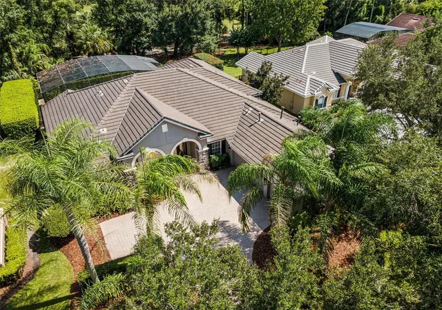 Photo 3 of Single family home for sale at 3387 Regal Crst Dr, Longwood, FL 32779 | MLS# O6439484 | Listing updated on 2026-09-25