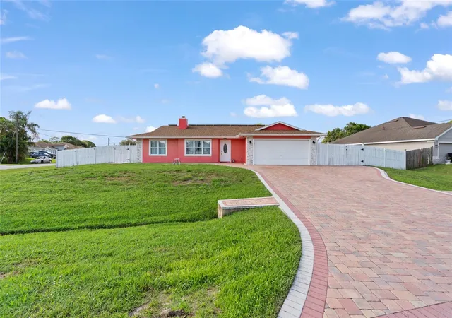 Single family home for sale at 402 SW Seaflower Ter, Port Saint Lucie, FL 34984 | MLS# K4903761