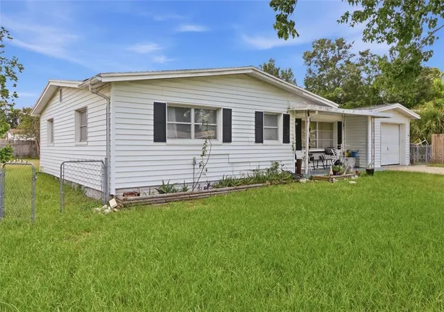 Photo 1 of Single family home for sale at 53 S Fillmore St, Beverly Hills, FL 34465 | MLS# CC856245 | Listing updated on 2026-10-08