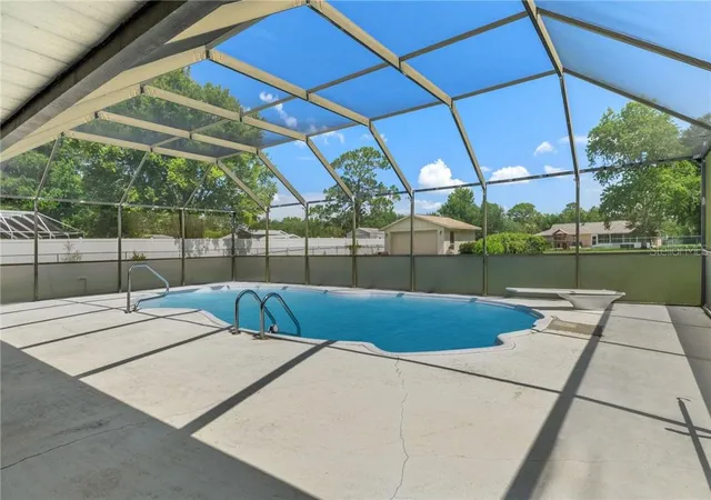 Photo 3 of Sale Pending at 3640 S Springbreeze Way, Homosassa, FL 34448 | MLS# CC856360 | Listing updated on 2026-10-09