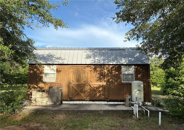 Photo 4 of Single family home for sale at 8054 E Shetland Ln, Floral City, FL 34436 | MLS# CC856510 | Listing updated on 2026-10-09
