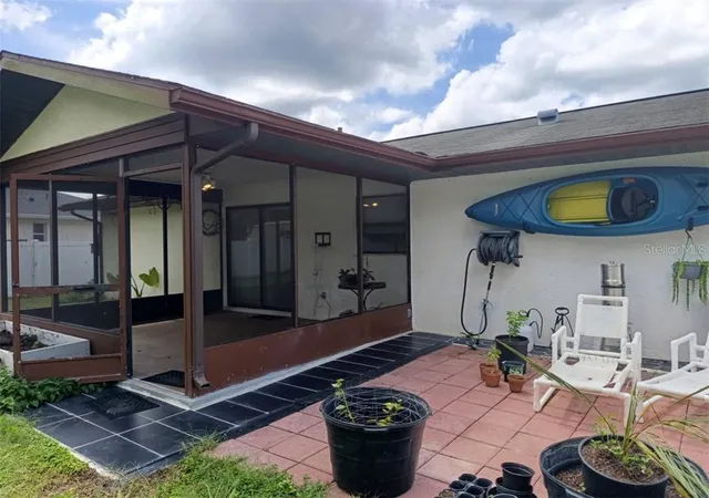 Photo 4 of Single family home for sale at 2812 Madison St W, Inverness, FL 34453 | MLS# CC856624 | Listing updated on 2026-10-08