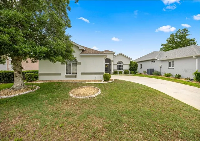 Single family home for sale at 2379 NW 55th Avenue Rd, Ocala, FL 34482 | MLS# CC856675