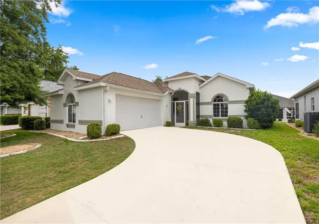 Photo 2 of Single family home for sale at 2379 NW 55th Avenue Rd, Ocala, FL 34482 | MLS# CC856675 | Listing updated on 2026-10-08
