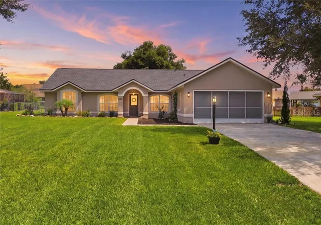 Photo 4 of Single family home for sale at 9285 County Rd 125b St, Wildwood, FL 34785 | MLS# CC856803 | Listing updated on 2026-10-10