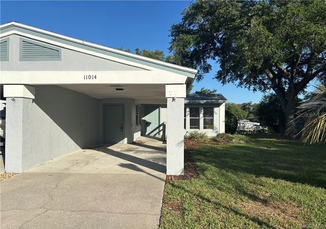 Photo 3 of Condo for sale at 11014 W Cvs Harbor Dr, Crystal River, FL 34428 | MLS# CC856937 | Listing updated on 2026-10-08