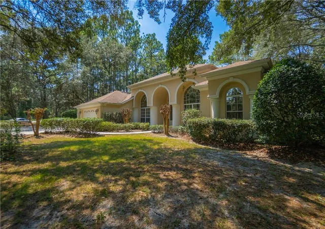 Photo 1 of Sale Pending at 5945 N Oakmont Dr, Beverly Hills, FL 34465 | MLS# CC857151 | Listing updated on 2026-10-08