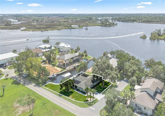 Single family home for sale at 12014 W Dolphin Ct, Homosassa, FL 34448 | MLS# CC857291