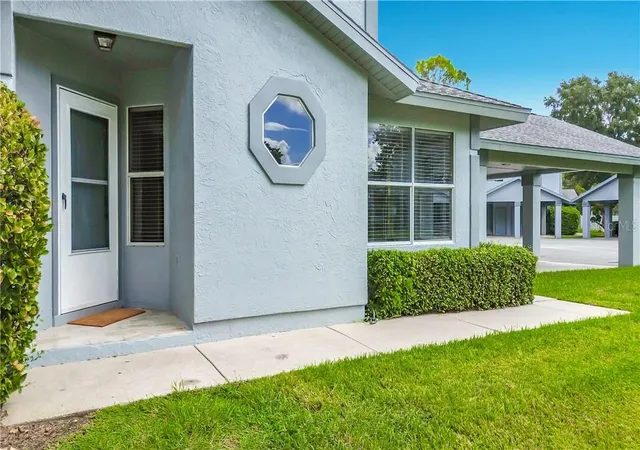 Photo 1 of Sale Pending at 11059 W Harbor Watch Loop, Crystal River, FL 34428 | MLS# CC857629 | Listing updated on 2026-10-08