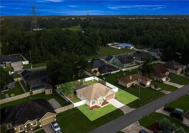 Photo 1 of Single family home for sale at 16376 SE 81st Court, Summerfield, FL 34491 | MLS# CC857665 | Listing updated on 2026-10-09