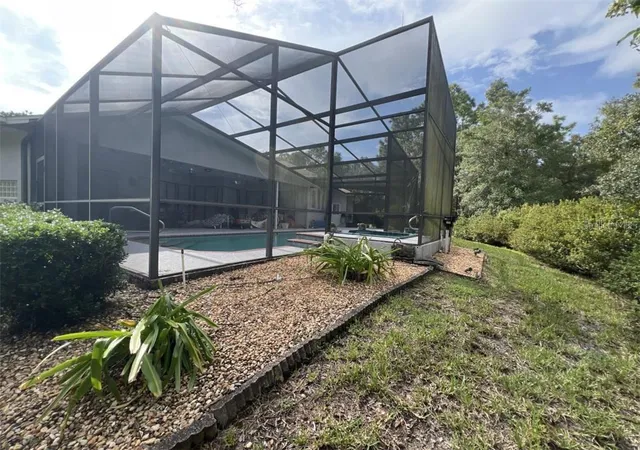 Photo 3 of Single family home for sale at 14 Drypetes Ct E, Homosassa, FL 34446 | MLS# CC857685 | Listing updated on 2026-10-08