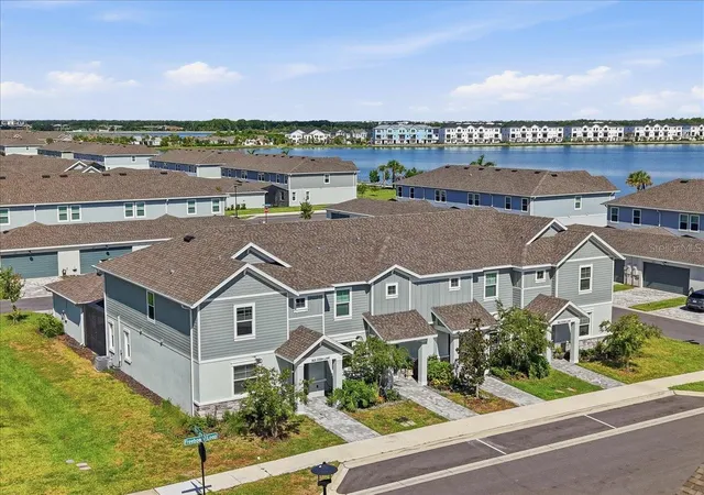 Photo 1 of Townhouse for sale at 1872 Stern Ln, Sarasota, FL 34240 | MLS# A4705197 | Listing updated on 2026-09-05