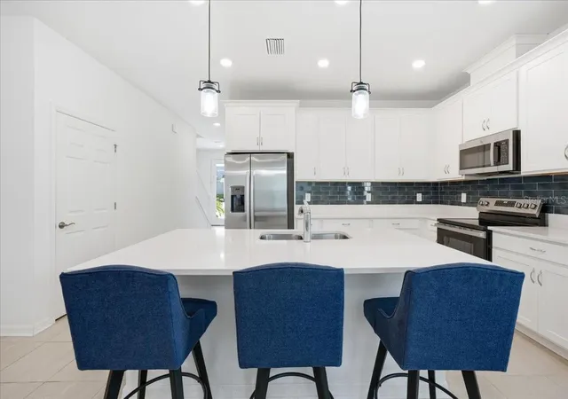 Photo 3 of Townhouse for sale at 1872 Stern Ln, Sarasota, FL 34240 | MLS# A4705197 | Listing updated on 2026-10-28