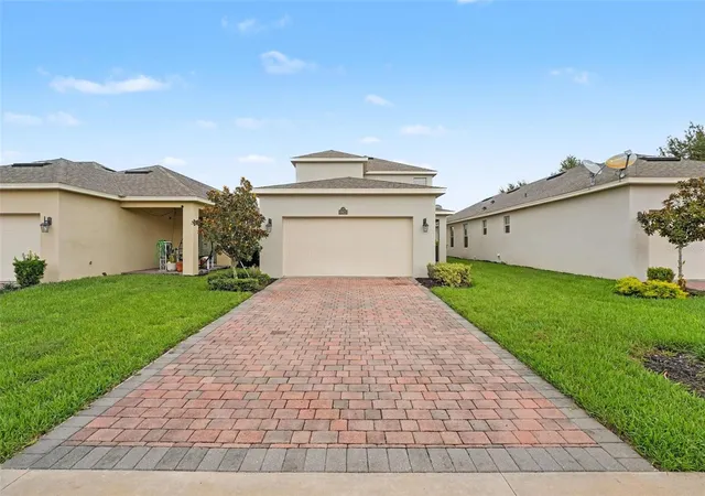Photo 33 of Single family home for sale at 10625 Atwater Bay Dr, Winter Garden, FL 34787 | MLS# O6439501 | Listing updated on 2026-09-05