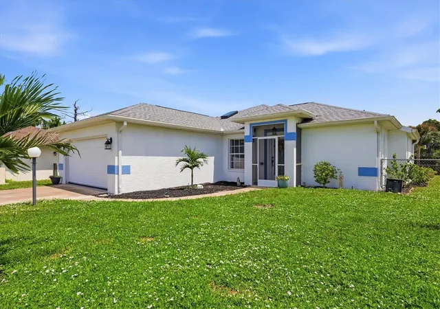 Photo 2 of Single family home for sale at 7522 Rosemont Dr, Englewood, FL 34224 | MLS# D6148672 | Listing updated on 2026-09-19