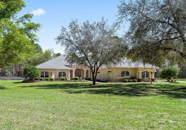 Photo 4 of Single family home for sale at 11370 SE 12th Lane, Morriston, FL 32668 | MLS# OM731786 | Listing updated on 2026-09-06